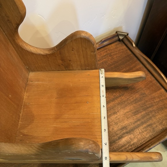 Vintage Handmade Wood Doll Rocking Chair Plant Stand Heart Cutout Cottagecore - Picture 9 of 10